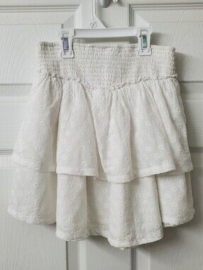 Hollister White Cotton Smock Tiered Eyelet Lace Embroidered Ruffle Skirt Size M